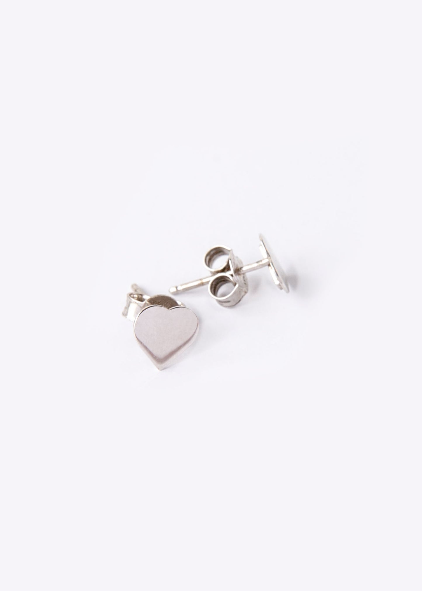 Orecchino lobo argento cuore