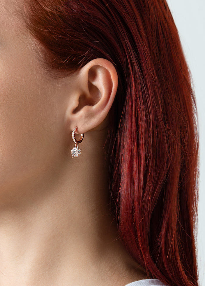 #anelle #argento #rosegold #quadrifoglio #zirconibianchi #charmes #ciondolo #orecchino #regalodonna #gioiello #jewelery