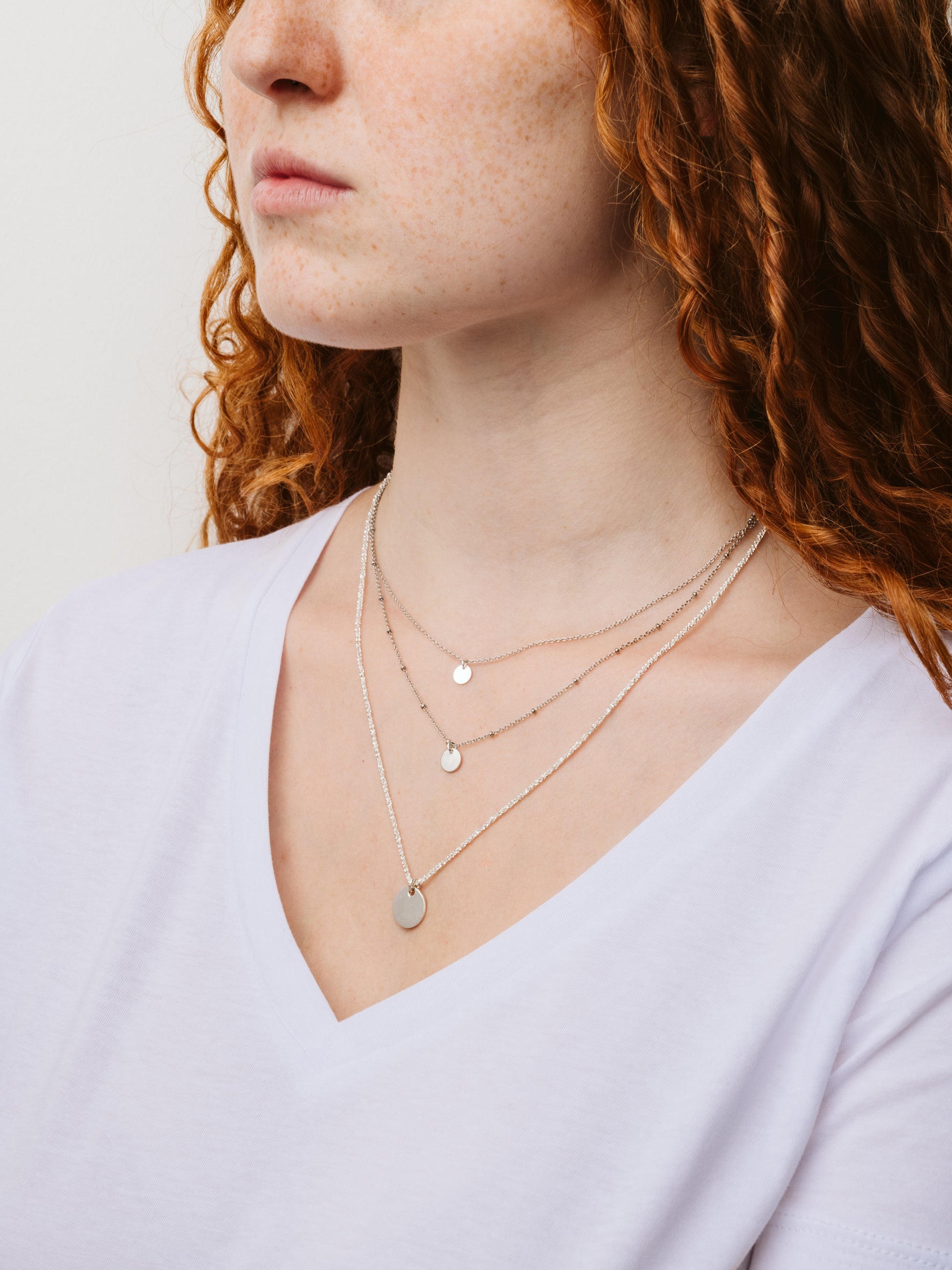 Collana lunga Catene con anelli ovali di varie dimensioni - Aquaforte Vicenza Collana lunga Catene con anelli ovali di varie dimensioni - Aquaforte Vicenza