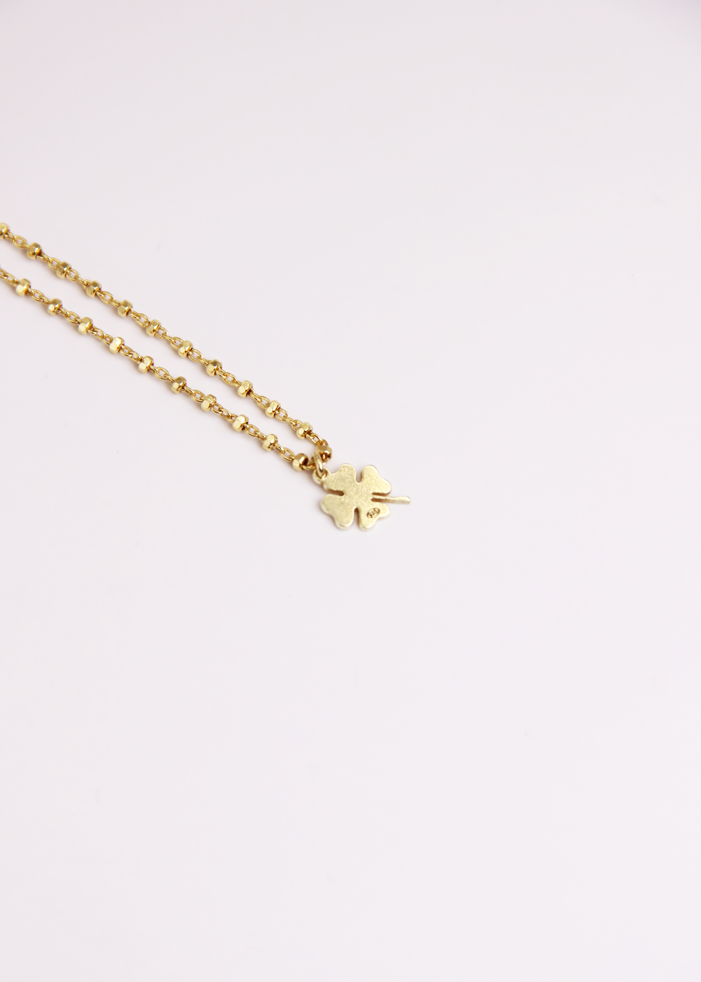 Bracciale con mini ciondolo in argento