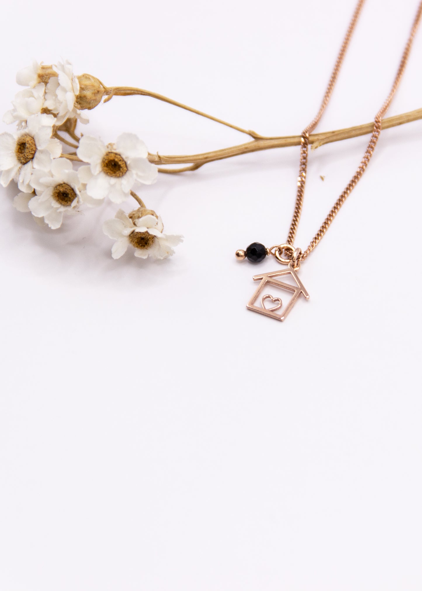 Collana Casetta in argento e pietra dura