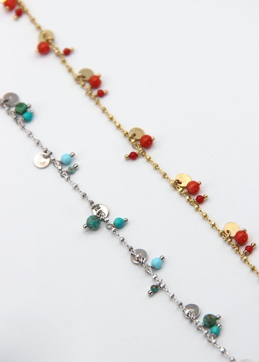 Bracciale Little Princess Summer Edition Laura Sciunnach nelle varianti turchese e corallo in argento 925. Bracciale donna artigianale Made in Italy, perfetto per l’estate grazie ai colori vivaci e ai ciondoli luminosi.