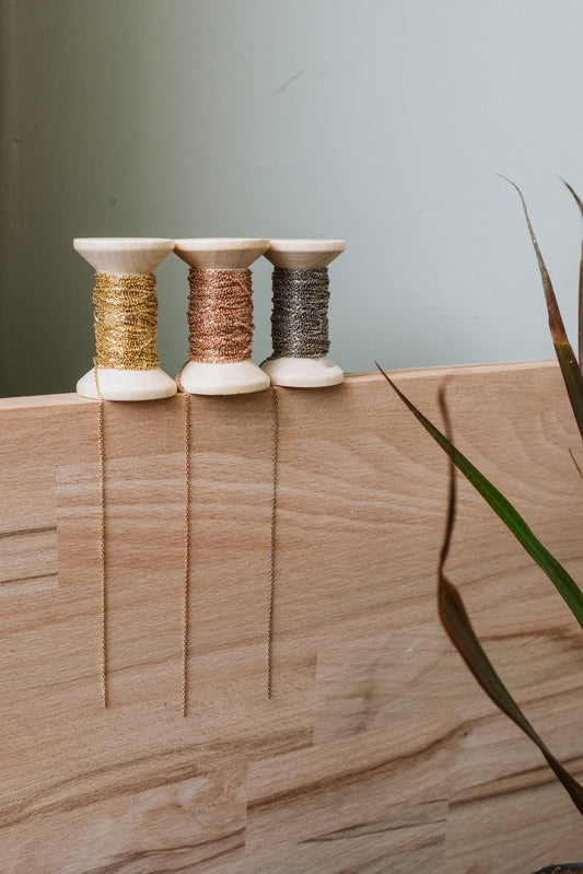 Infinito, bracciale saldato senza chiusura in oro 18 carati, catena reale in oro giallo, bianco e rosa, saldatura a genova da laura sciunnach bijoux, acquistabile come carta regalo