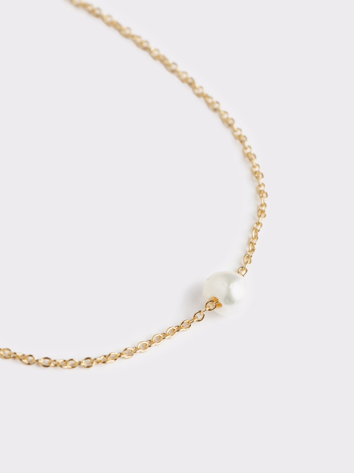 Bracciale Filo in argento con perla di lago passante