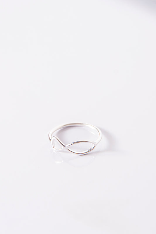 #anello #ring #argento #silver #pesce #simboli #anellisottili #idearegalo #regalodonna #amiche #friendship #gioiello #jewelery