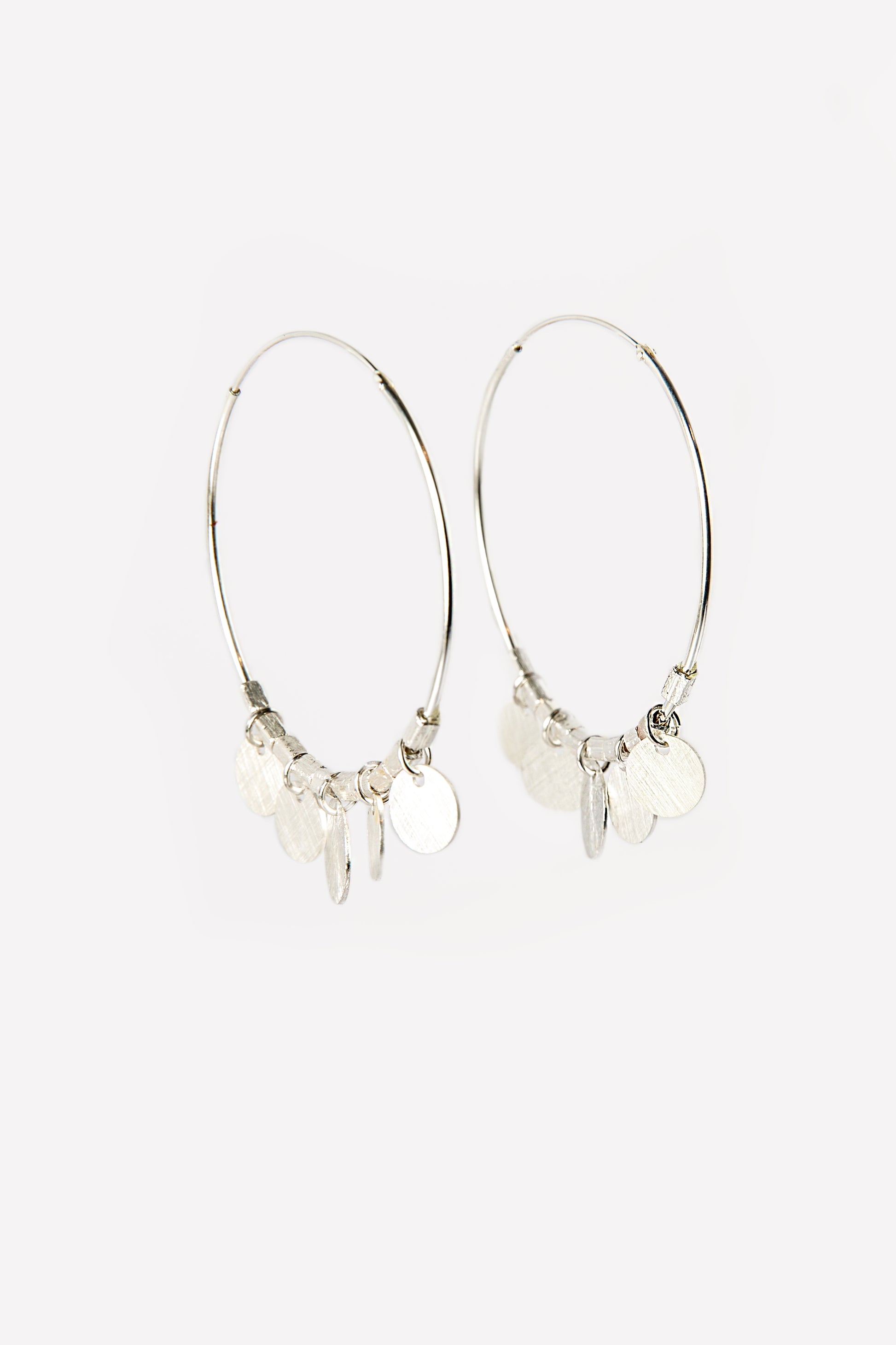 #anelle #argento #monetinegrandi #satinate #charmes #ciondoli #orecchino