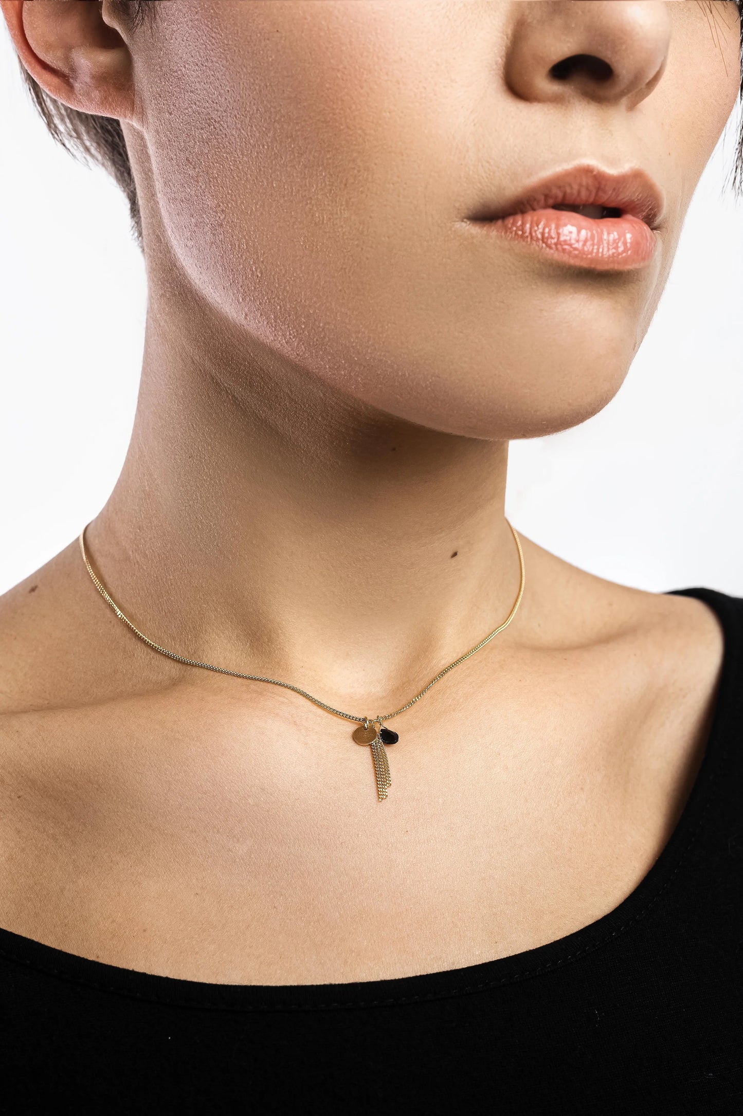 Collana girocollo argento placcato oro con ciondolo in pietra dura